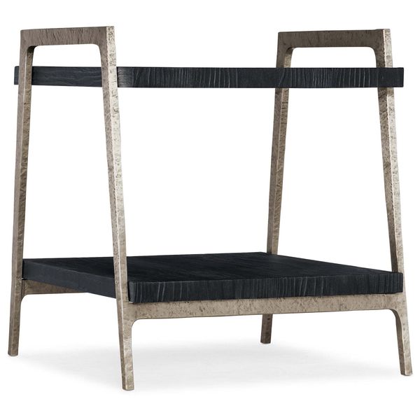 Tavolino d'angolo Chapman finitura Shou Sugi Ban nero carbonizzato